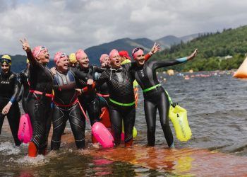 7,500 brave Windermere for Great North Swim