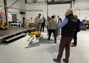 directors-forum-learns-about-robotics-with-createc