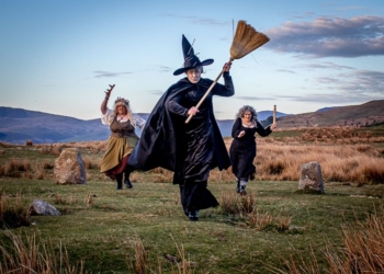 Terry Pratchett’s Wyrd Sisters coming to a stage near you