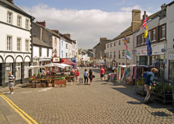 ulverston-bid-extension-plan-backed-by-council