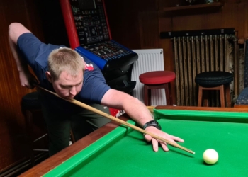 Ryan Ismay maintains lead in snooker league