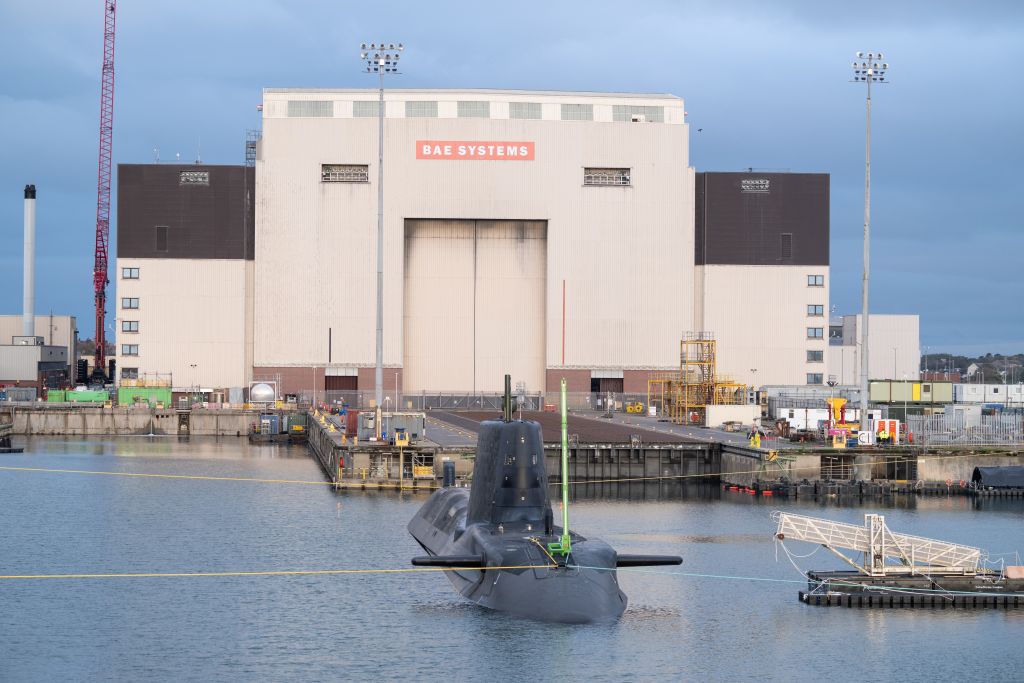 royal-navy’s-newest-submarine-submerges-for-first-time-in-barrow
