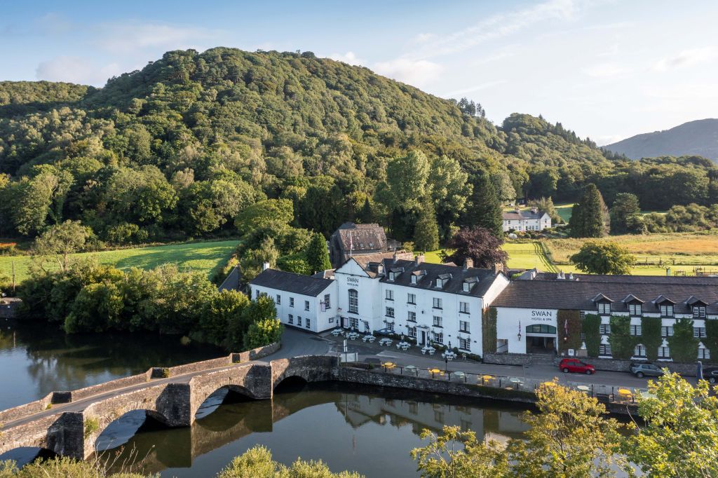 Festive fun and gorgeous gifts galore at The Swan Christmas markets