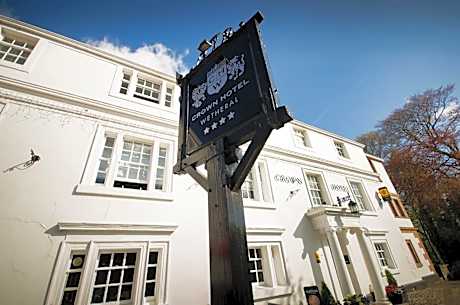 Meet the experts: Luxury live-in care launches in Cumbria