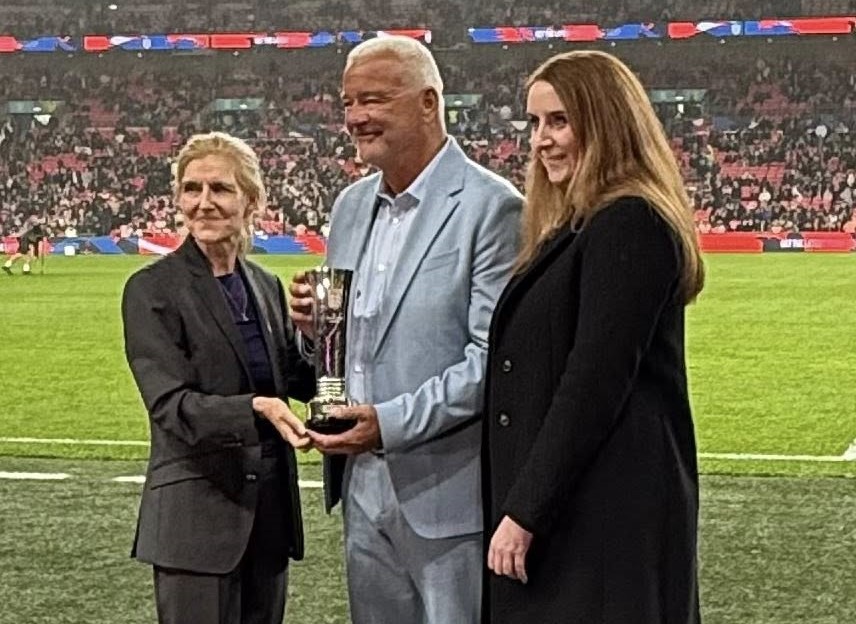 Retired footballer Paul Stewart honoured by FA