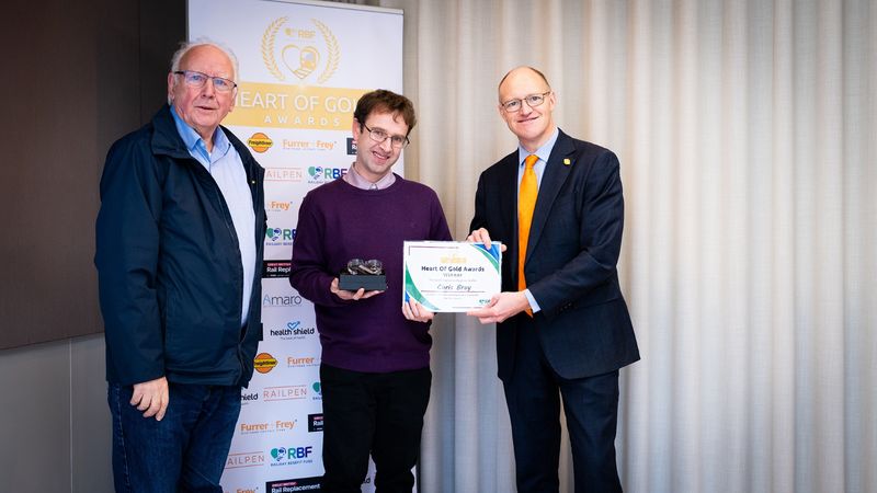 top-award-for-quick-thinking-train-driver