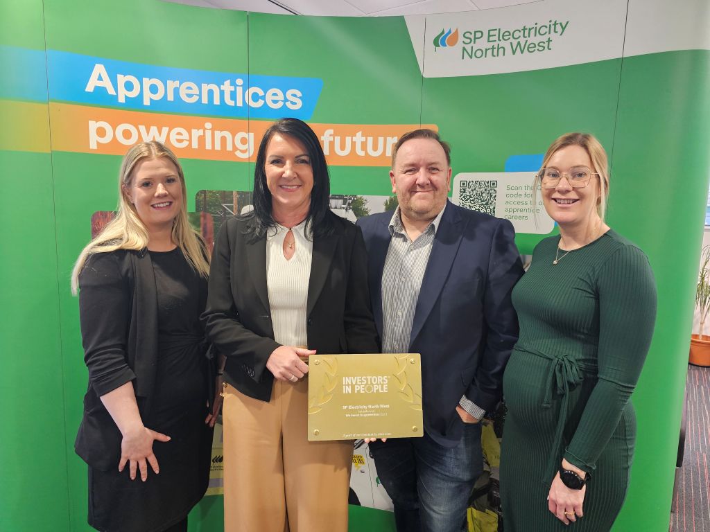sp-electricity-north-west-scoops-apprentice-award