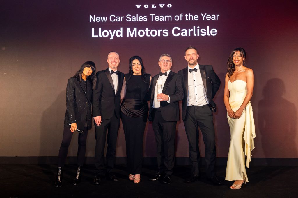 carlisle-car-dealer-celebrates-two-national-awards