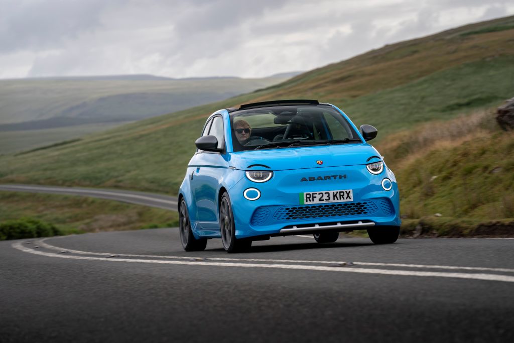 Built for fun – Abarth 500e doesn’t let you down