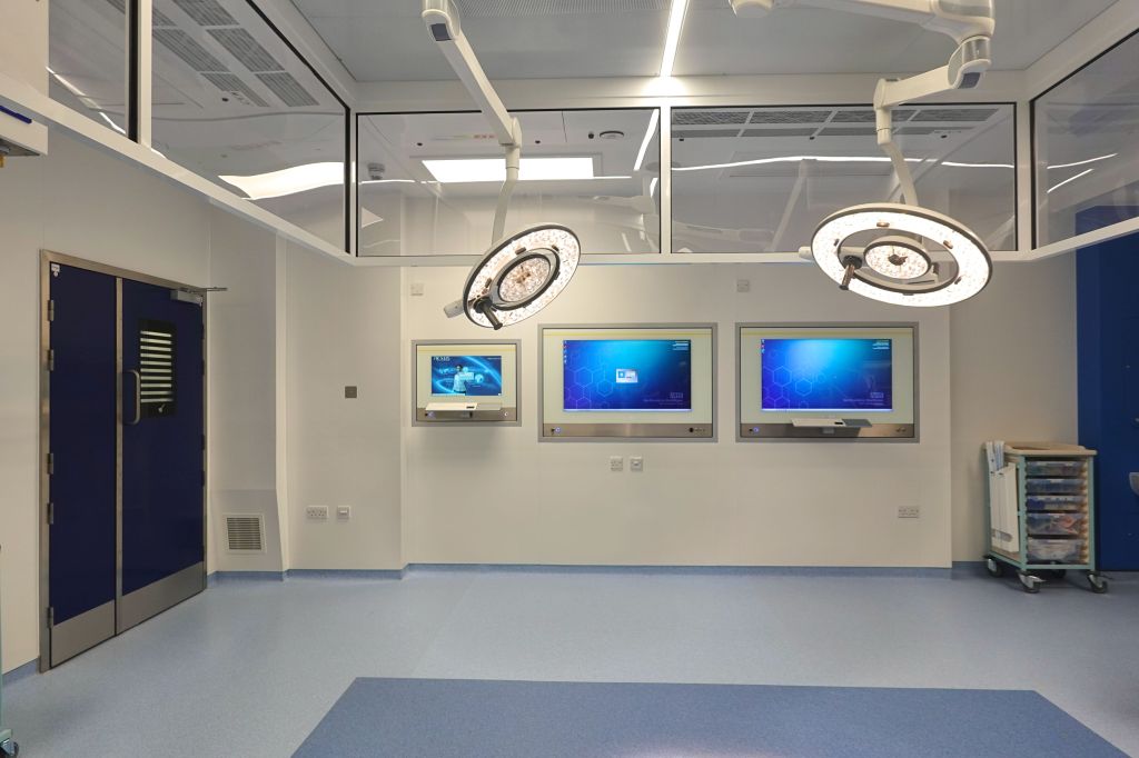 cumbrian-experts-upgrade-hospital’s-operating-theatres
