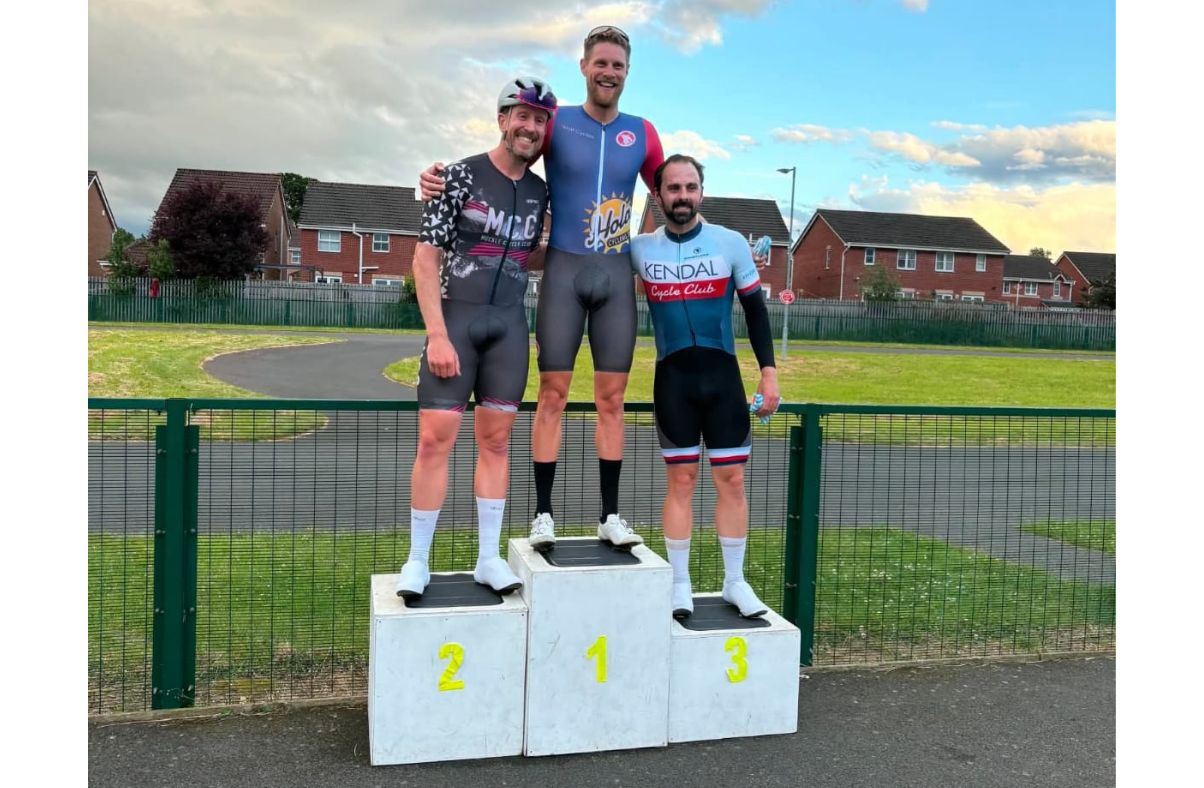Cyclists brave bad weather for exciting racing in Carlisle