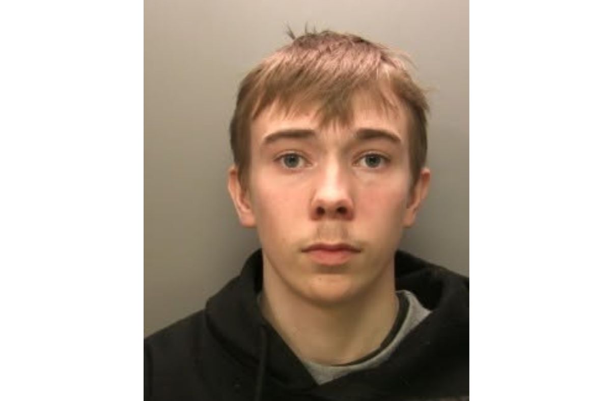 18-year-old menace banned from wearing face covering in public