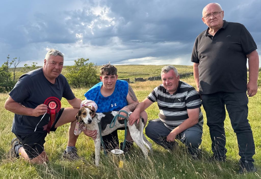 Hounds compete in prestigious race